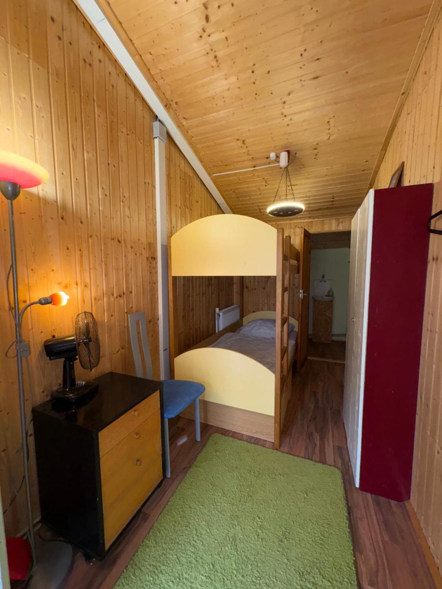 Kempink U Šerifa Protivin Bagian luar foto