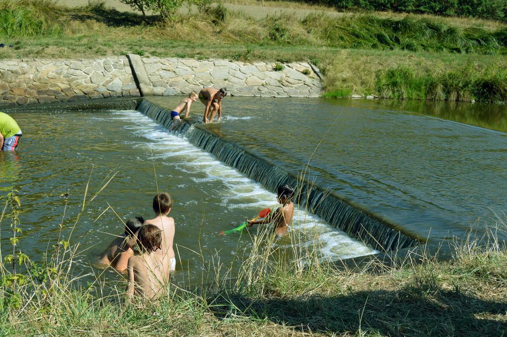 Kempink U Šerifa Protivin Bagian luar foto
