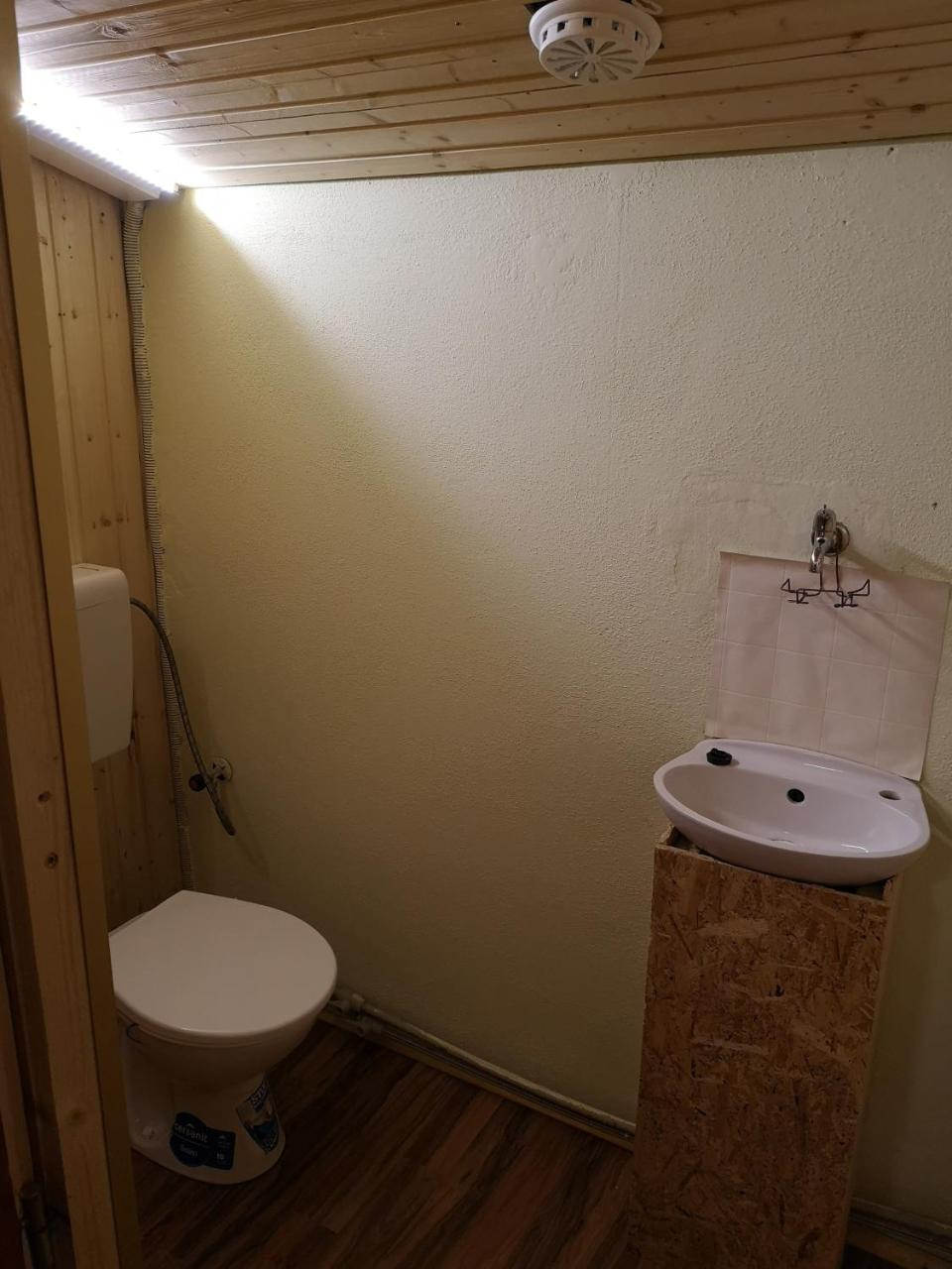 Kempink U Šerifa Protivin Ruang foto